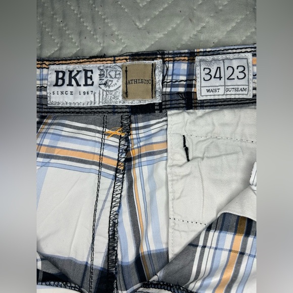 NWOT BKE Bellaire Athletic Fit Plaid Cargo Shorts Men’s 34x23 - Picture 4 of 15